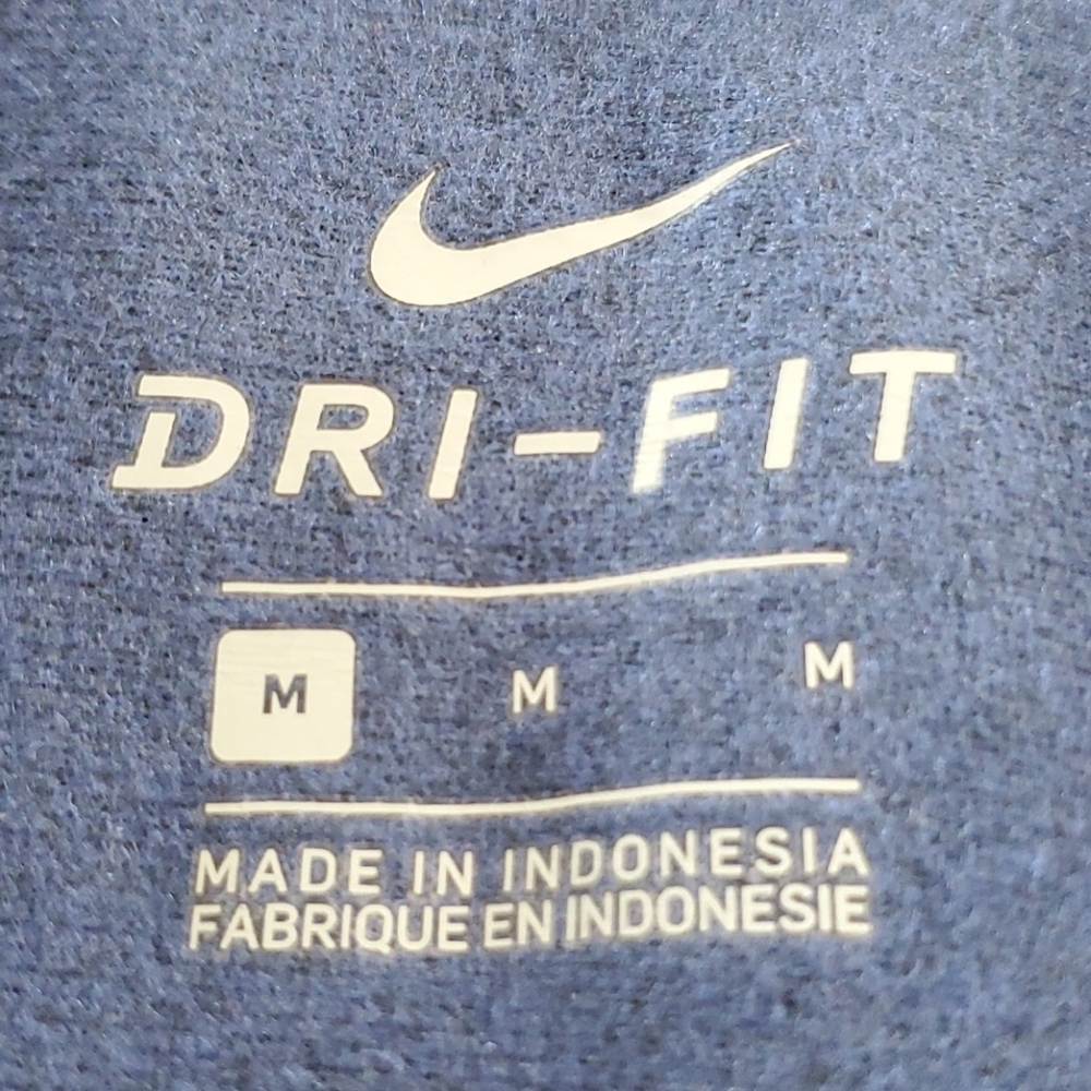 Nike - Picture 13 of 15